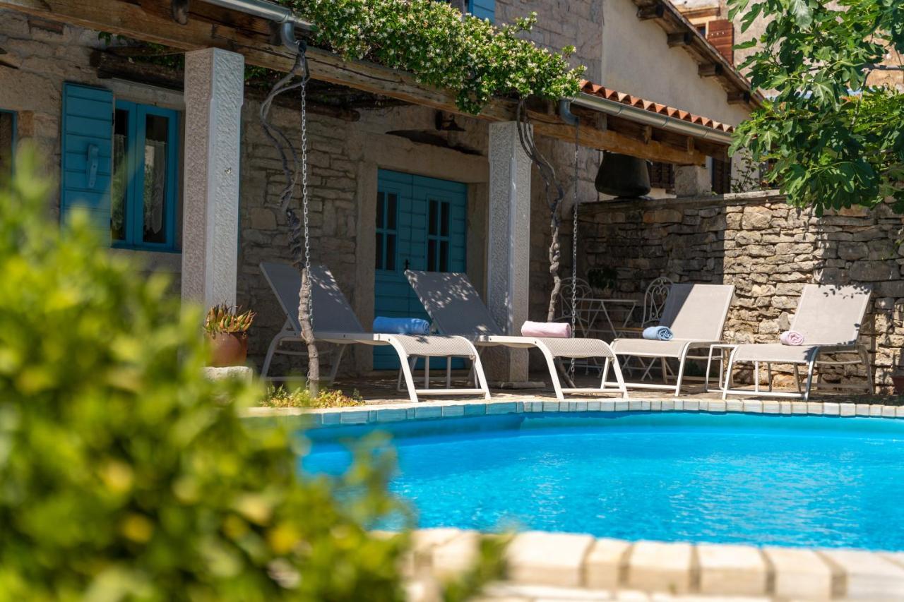 Villa Janko Sveti Lovreč Pazenatički Eksteriør billede
